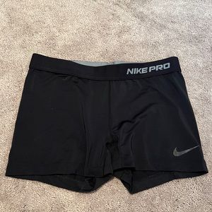 Size L Nike Pro Shorts